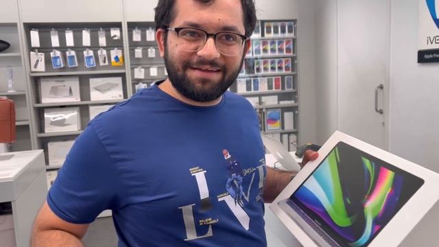 Finally ! New MacBook Pro M2 le liya ? | Dream pura hua | Thanks to my Family | Vlog-19 смотреть онлайн