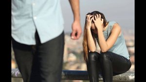 Очень сильная песня про любовь! До слез пробирает...