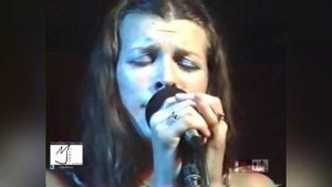 Мила Йовович.Ой у гаю при Дунаю. Milla Jovovich   In A Glade