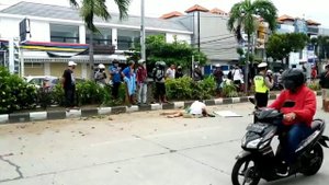 Блогерша разбилась на мотоцикле в Бали / Blogger crashed on a motorcycle in Bali