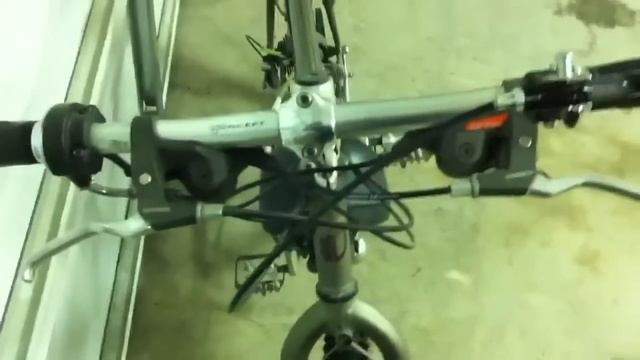 Mountain Bike with 49cc Engine Kit смотреть онлайн