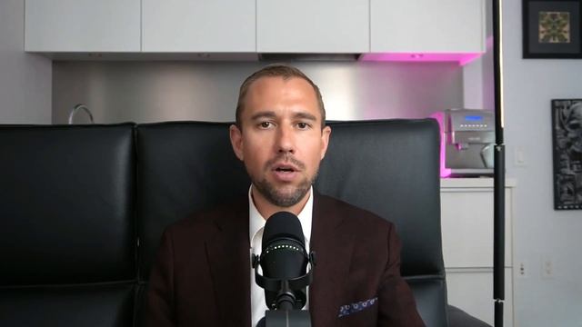 Global bank stress may alter Bank of Canada's rate path смотреть онлайн