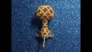 Амигуруми жираф из бисера