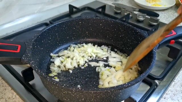 Невероятно вкусный ЖАРЕННЫЙ РИС с овощами. смотреть онлайн