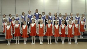 Музыка И.Кадомцева, слова П.Синявского "Веселая песенка" Исполняет Хор "Детство" Рук. Кузьменко О.Н
