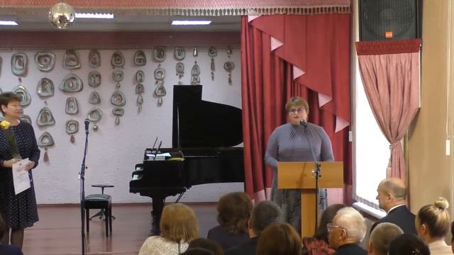 " В вашу честь, учителя!" Поздравления Т.Н.Зиновьевой смотреть онлайн