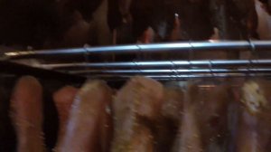 Карпаччо из курицы. Деликатес филе тунца, карпаччо из тунца. Мясные деликатесы: карпаччо из индейки