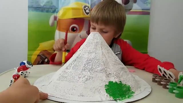 ЩЕНЯЧИЙ ПАТРУЛЬ: Маршал и Робопес следят за извержением ВУЛКАНА Щенячий патруль игрушки