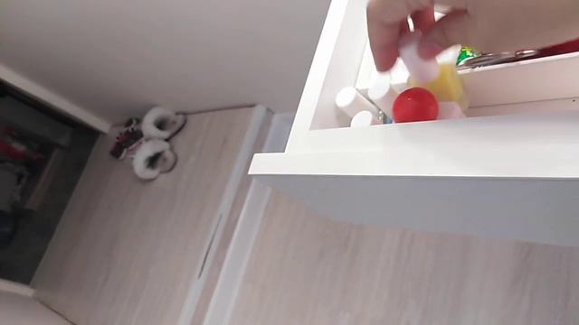 Обзор и на мой туалетный столик-_-