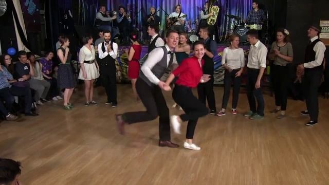 MOSCOW RAGTIME BAND Dippermouth Blues (HD).mp4 смотреть онлайн