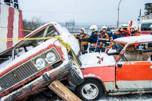 Слаженность действий – залог спасения: как тренируются спасатели #МЧСМурманск