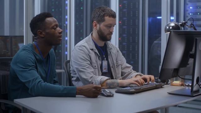 What Is The Difference Between Computer Programmer And Software Developer?