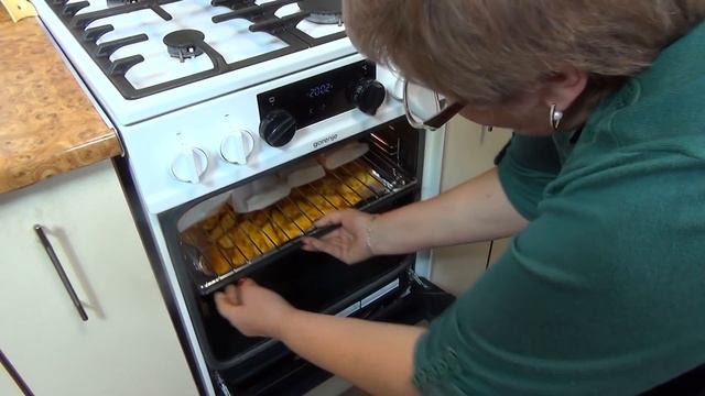 Ужин два в одном, бюджетно но очень вкусно и быстро. Готовим часто, съедаем - быстро!