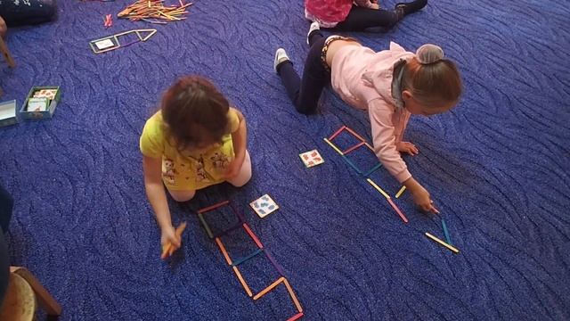 Счётные палочки для малышей 4-5 лет: строим дом для зверей. Игровая математика дошкольникам