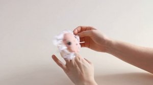 Мягкая игрушка-погремушка, браслет "Малышка", компания "Дельфин"