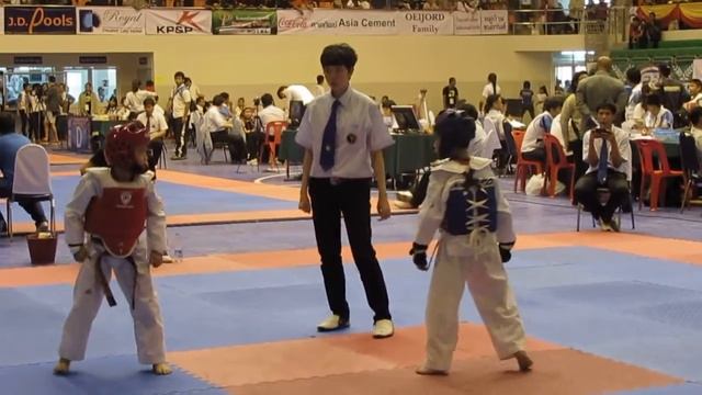 тхэквондо втф дети Мурзабеков Элзар 9лет27кг . смотреть онлайн