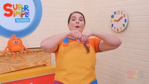 How To Teach "I Like To Ride My Bicycle" from Super Simple Songs