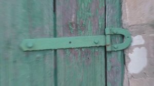 Как раньше делали навесы на двери своими руками