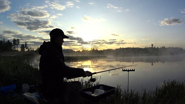 Утренний клёв гарной плотвы. Рыбалка на поплавочную удочку и фидер. смотреть онлайн