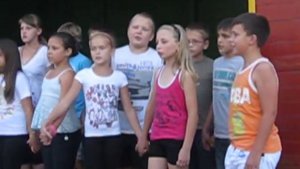 лагерь зеленый огонек 043