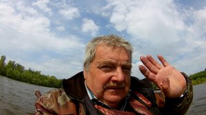 Обзор рыбных мест 21.05.2022 год №17 р. Иртыш г. Омск , Рыбалка спиннингом, в затоне СРЗ.