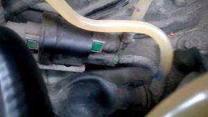 kangoo 2 сжимается груша подкачки топлива