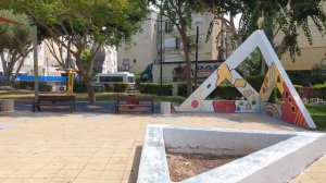 ИЗРАИЛЬ.  КИРЬЯТ АТА пригород Хайфы [города Израиля,  обзор, торговый центр- шар] #1