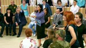 Екатерина Стриженова: "Это убивать детей запрещенн..." Время покажет. Фрагмент выпуска от 02.07.2015