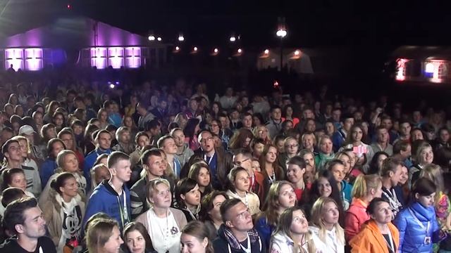 Ведущий Алексей Власов на Форуме "Территория смыслов на Клязьме"