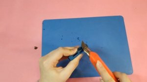 Как сделать Дырокол для бумаги из прищепки своими руками Лайфхак от Риша Тв