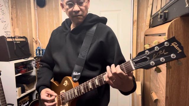 2017 Gibson Les Paul Tribute смотреть онлайн