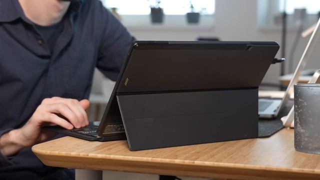 A kijelző GYÖNYÖRŰ, de a teljesítmény... | Vivobook 13 Slate OLED teszt смотреть онлайн