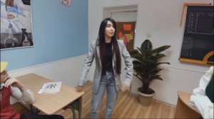 Эдит шгш Дима  и его друзья перевелись в другой класс