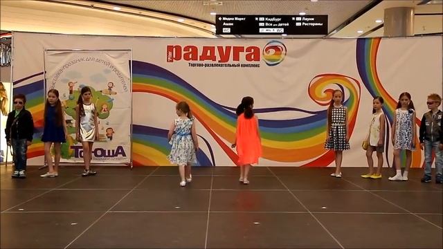 Показ одежды Beba Kids и модельное агентство МА TRENDY в ТРК Радуга