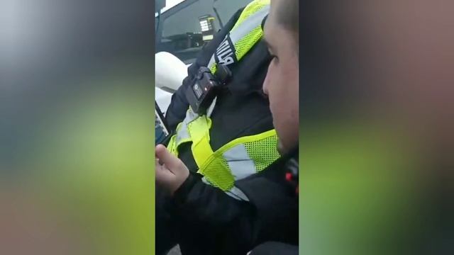 КОГДА ПОДОШЛА ГРУППА ПОДДЕРЖКИ.... смотреть онлайн