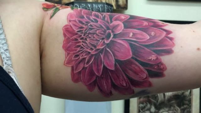 Татуировка "Георгин". Наталья Аддамс. смотреть онлайн