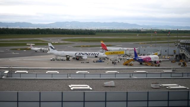 PLANESPOTTING | Flughafen Wien-Schwechat / Vienna International Airport 21.05.2019 смотреть онлайн