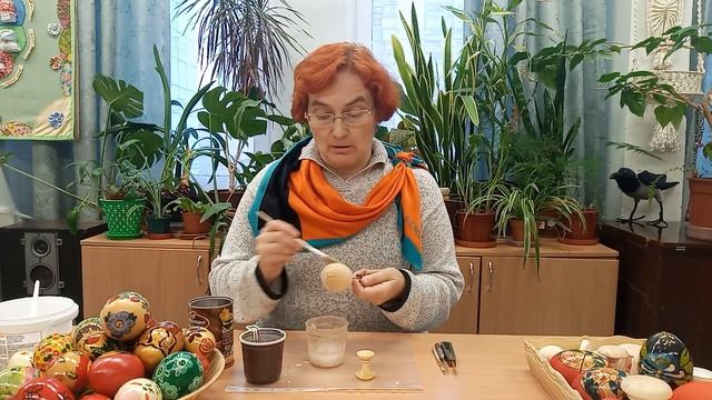 Деревянные игрушки: расписные яйца