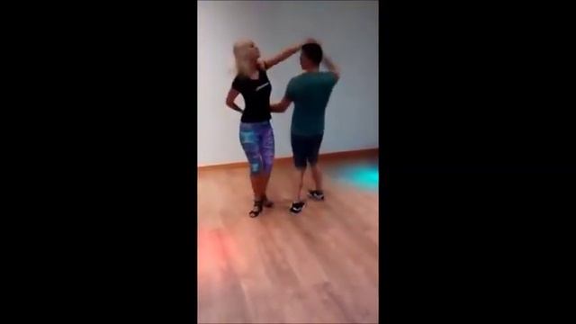 DESPACITO lUIS fONSI BACHATA смотреть онлайн