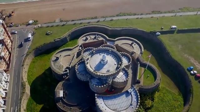 Фотографии архитектуры нашей прошлой цивилизации (мАкросхемы, антиквитех)