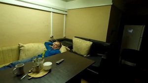 Процесс крепления сети на хапугу хлопушку.