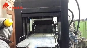 Оборудование для производства кирпича, блока, брусчатки, бордюра и других строительных материалов.