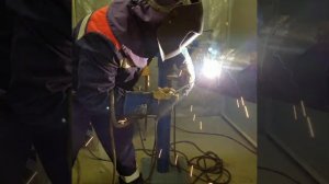 Kemppi MLS 2300 ACDC против Lincoln Electric INVERTEC V-350 PRO. Битва двух легенд.