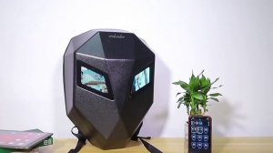 Рюкзак с глазами