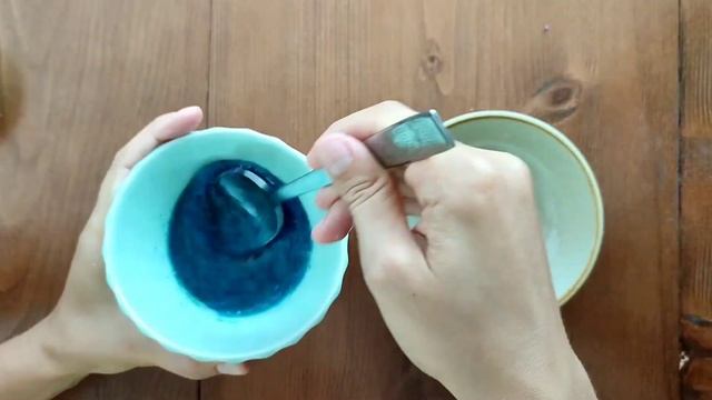 Лайфхак для хозяйки - "Цветные яйца на сковороде". смотреть онлайн