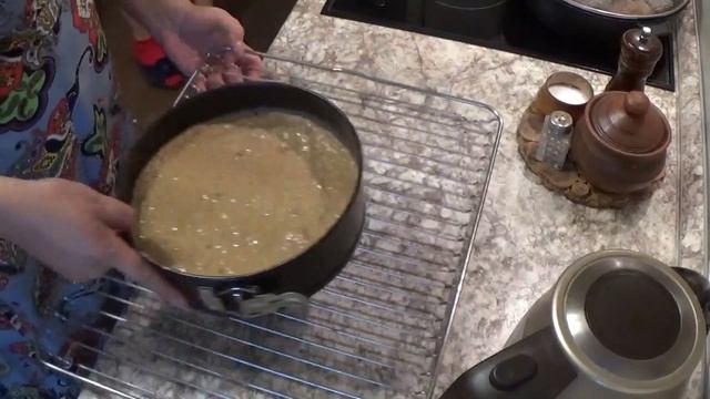 Самый простой морковный торт со сметанным кремом. Очень вкусный. Торт из моркови. Морковный пирог.
