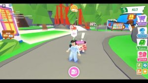 У меня появился пет АКСАЛОТЛЬ!!! Что умеет делать аксалот?)