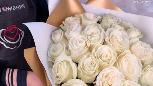Обзор на букет из 25 белых роз 40 см (Эквадор) смотреть онлайн