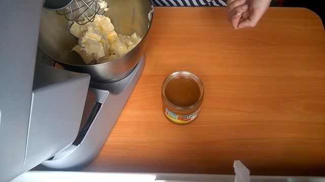 Масляный крем, крем для выравнивания торта, Butter Cream