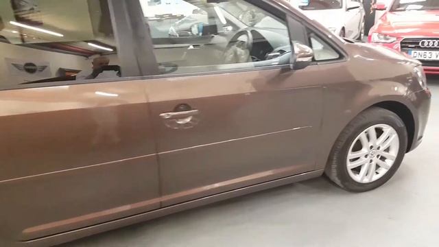 2011 VW Touran 1.6 TDI SE смотреть онлайн